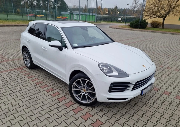 Porsche Cayenne cena 319900 przebieg: 51300, rok produkcji 2020 z Janów Lubelski małe 379